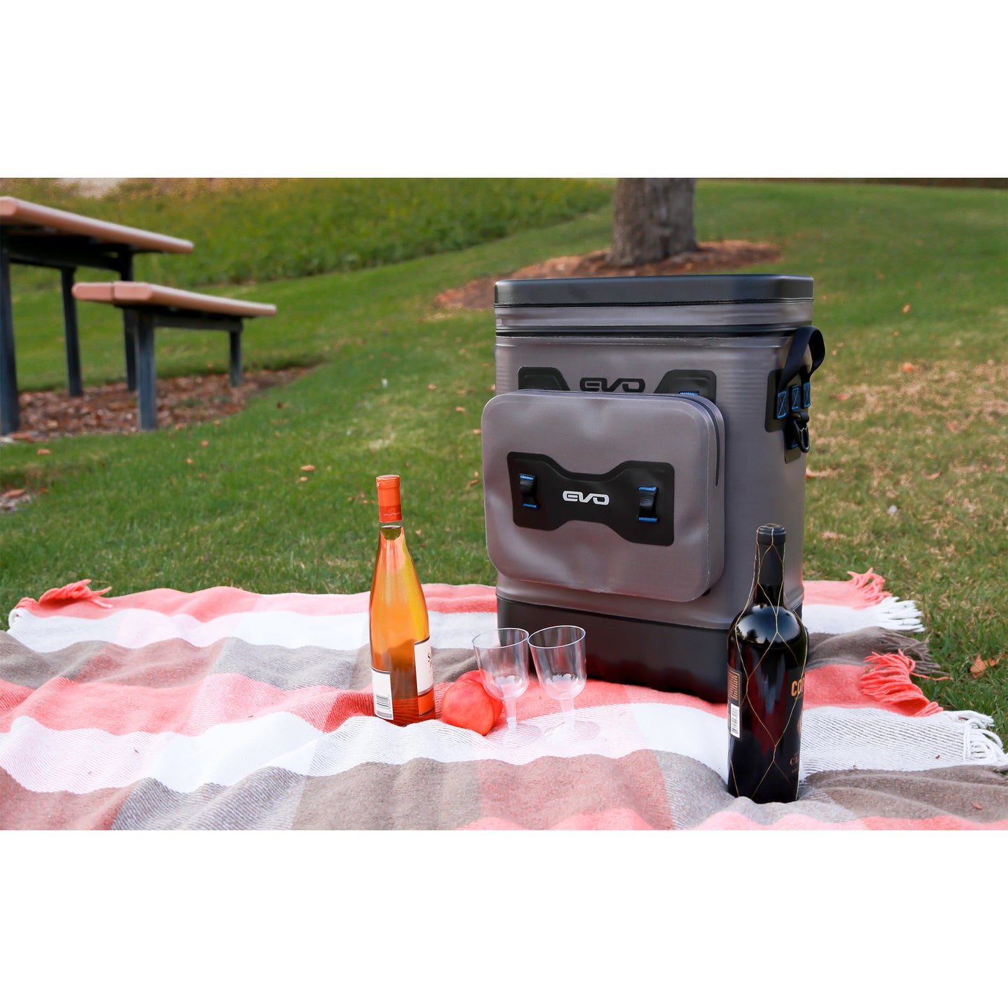 EVO Premium Rolling Cooler - 25qt