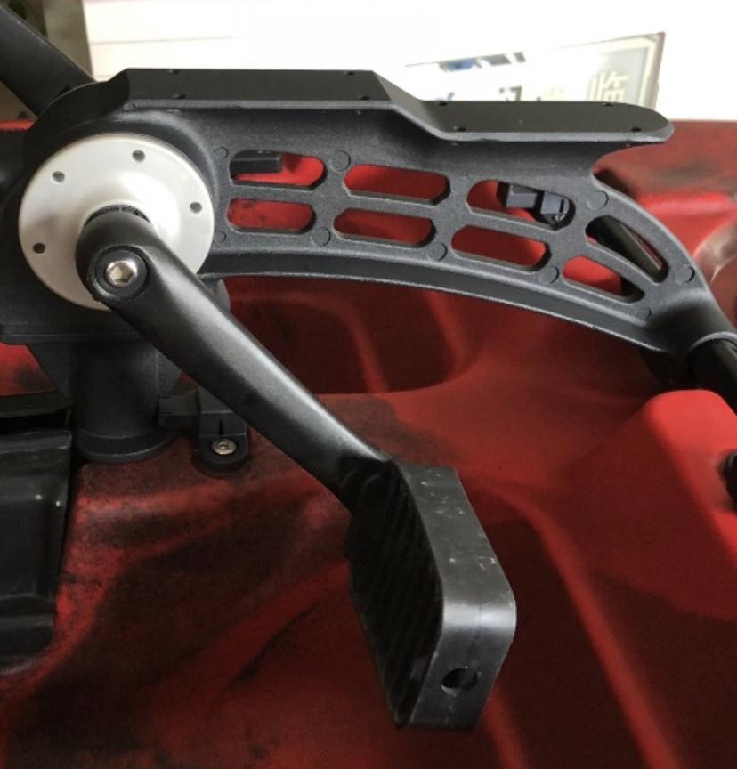 Hoodoo Propeller Drive with Instant Reverse