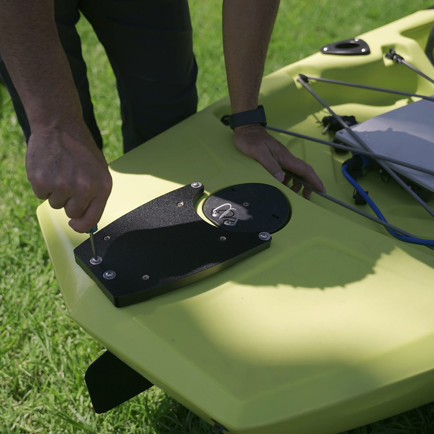 Bixpy Hobie Compass Mount Plate